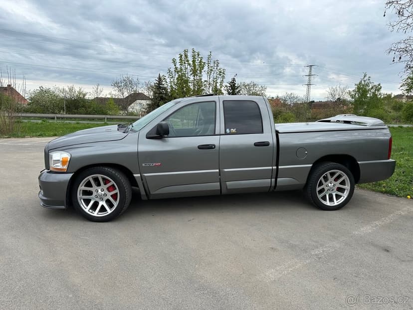 Dodge Ram SRT-10