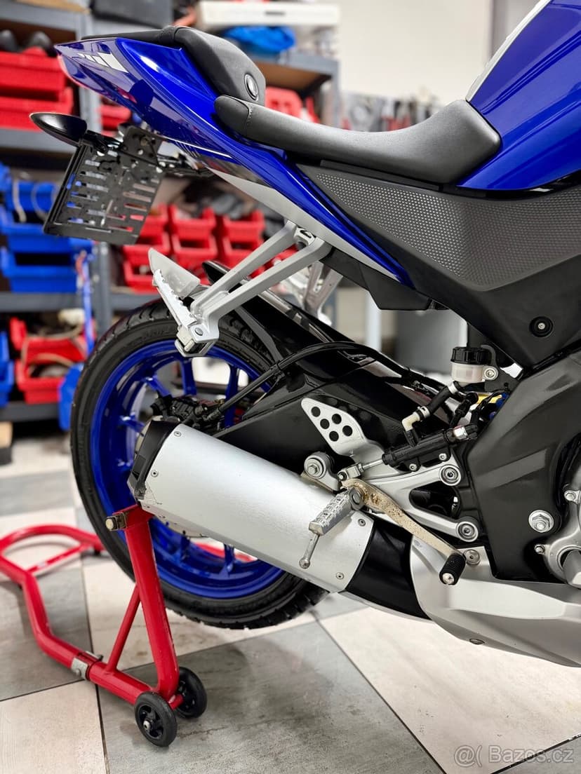 Yamaha YZF-R125 2015 23000KM TOP STAV ZÁRUKA