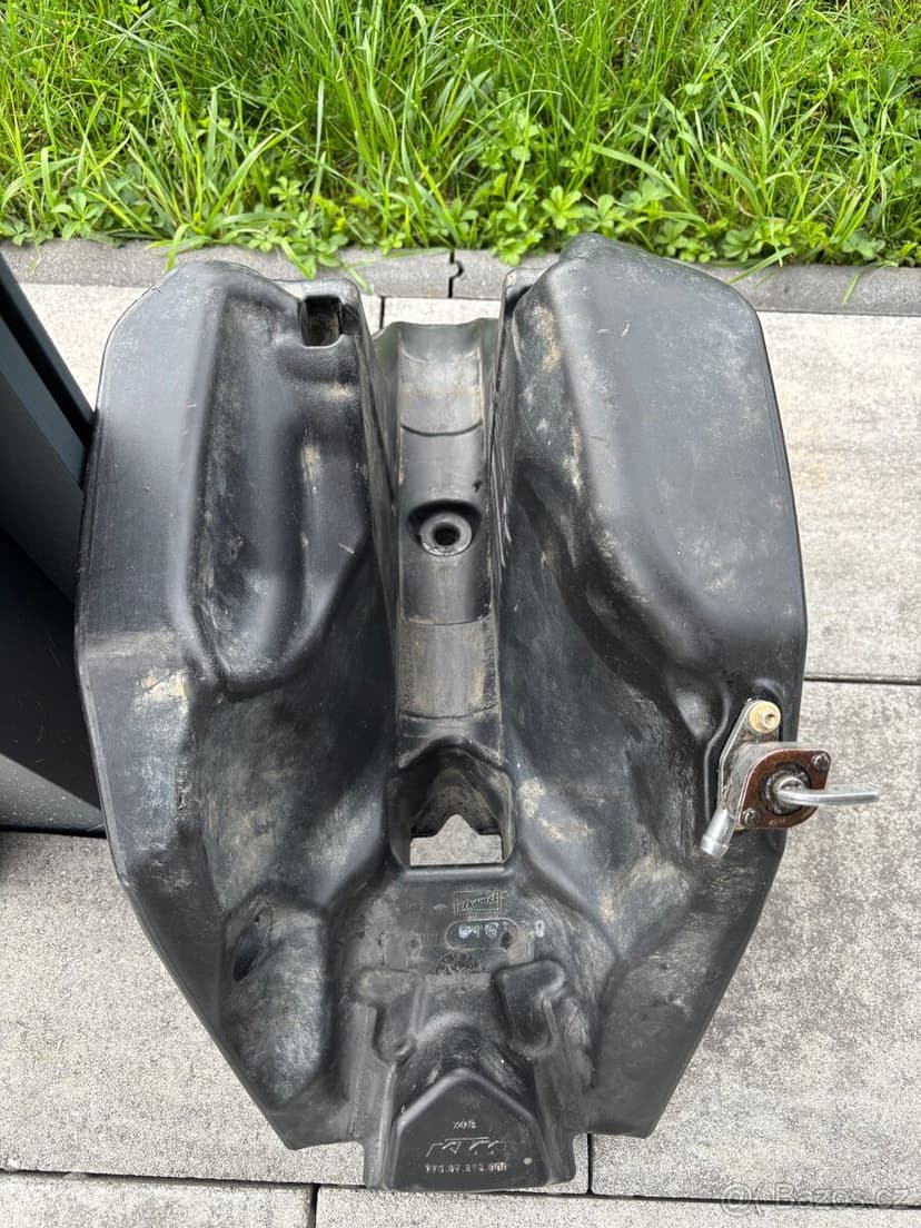 Nádrž KTM exc 2008-2011