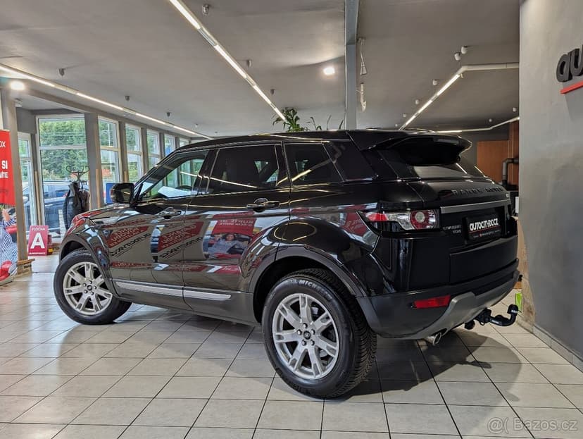 Land Rover Range Rover Evoque 2.2 TD4 110 kW 4x4 A/T PURE