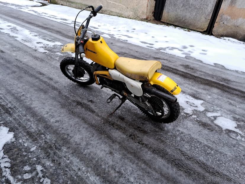 Suzuki jr 50
