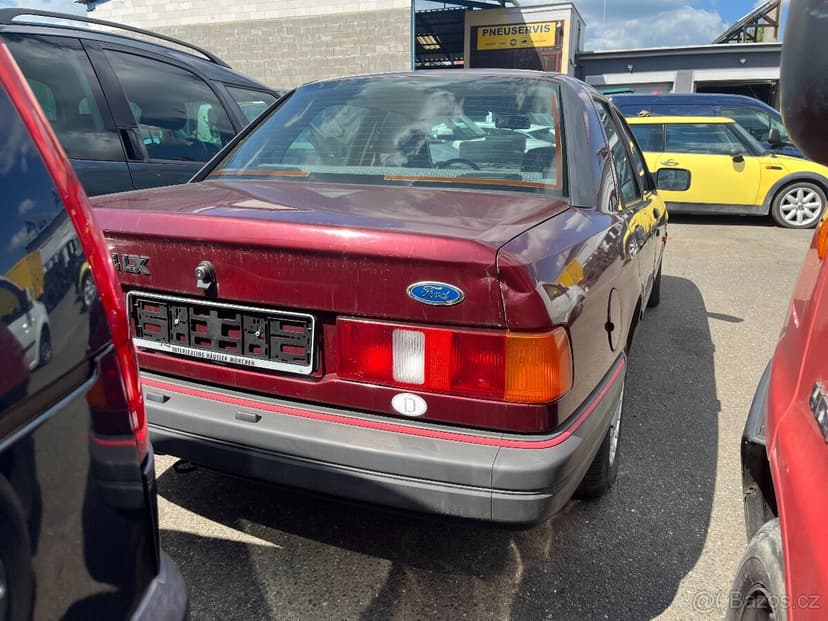 Ford Sierra 2.0 i LX