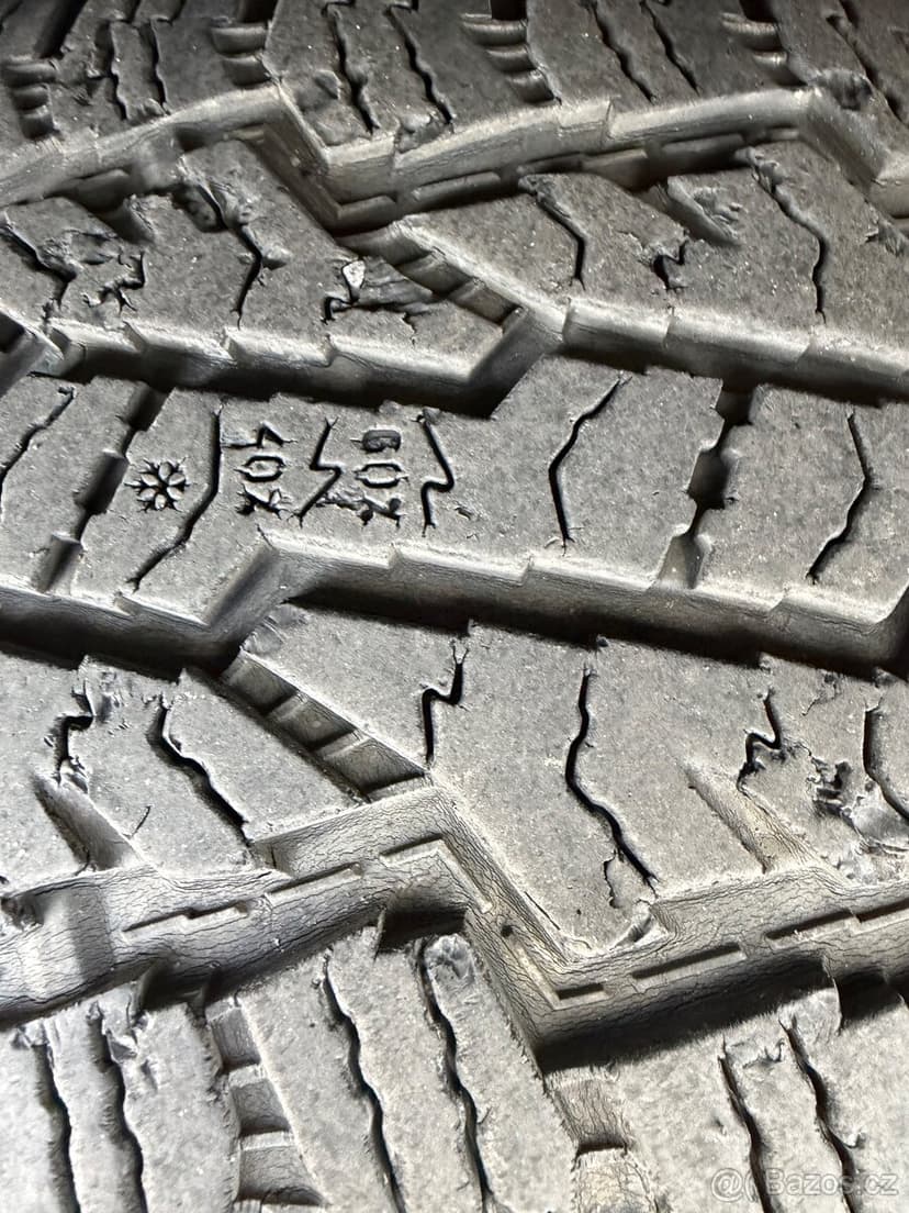 ALU 20" Dodge RAM včetně pneu 40%