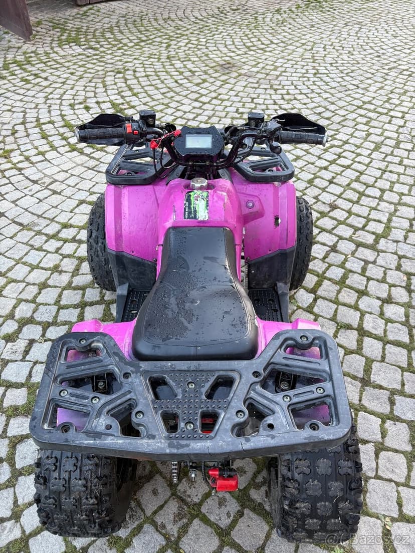 Dětská čtyřkolka 125