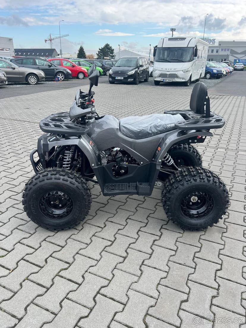 Dětská čtyřkolka Piranha Veyron 125cc 1G8 - Carbon