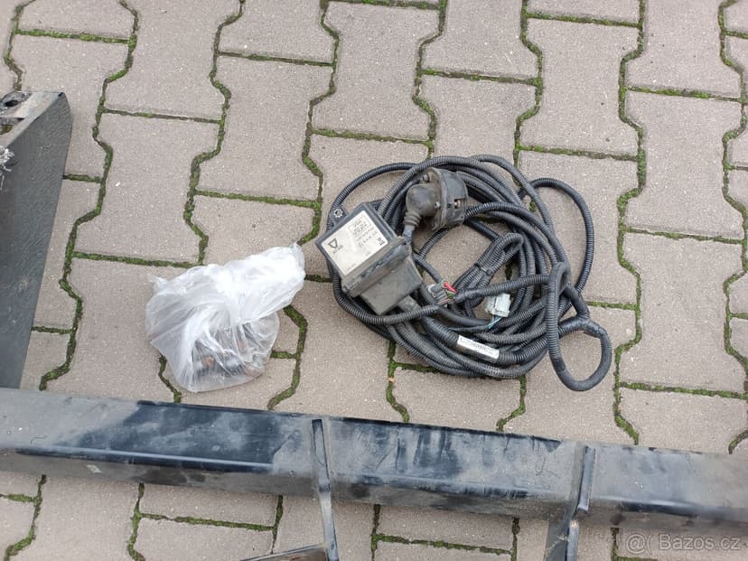 Tažné zařízení Navara NP300, D23, 2016