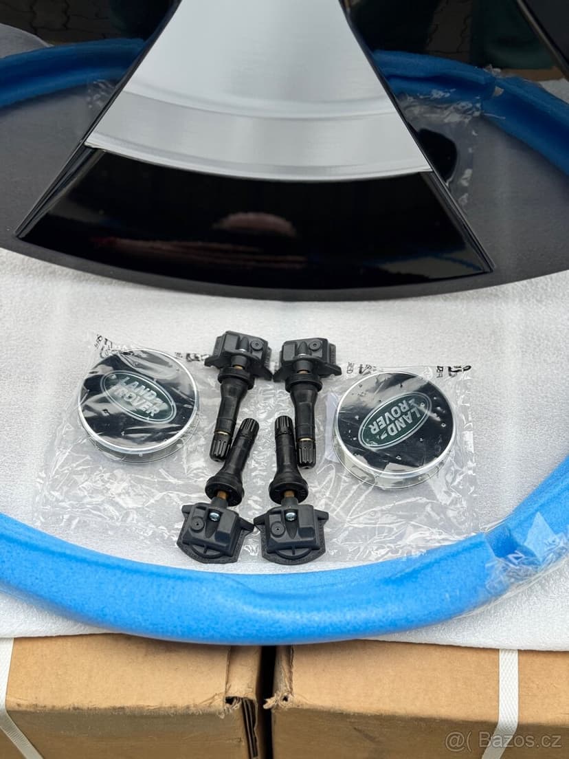 ✅ ®Originál nové disky Land Rover Defender r22 5ks ✅