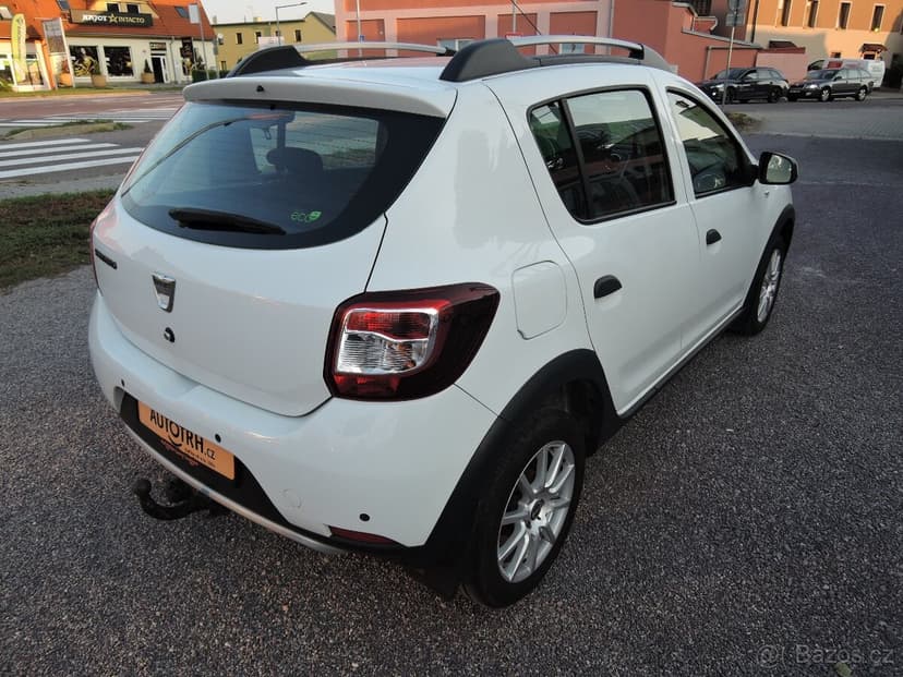 Dacia Sandero 1,5 dCi Stepway Arctic Navi 1.maj servis 2014
