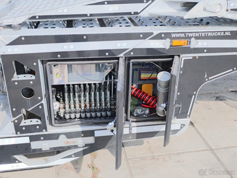 Ostatní STU,  AUTOPŘEPRAVNÍK STU, PRO PŘEPRAVU 6 VOZIDEL, EL