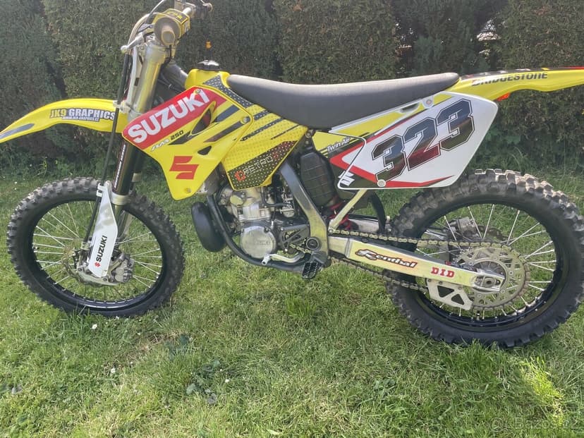 Suzuki rm 250 2t