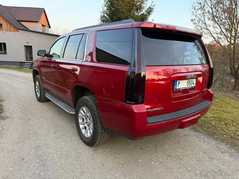 GMC Yukon SLT 5.3i V8 4x4,7 Míst 2015,TOP