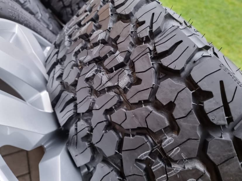 17″ 5×120 VW AMAROK “ROCADURA” + 245/65R17 BF GOODRICH new