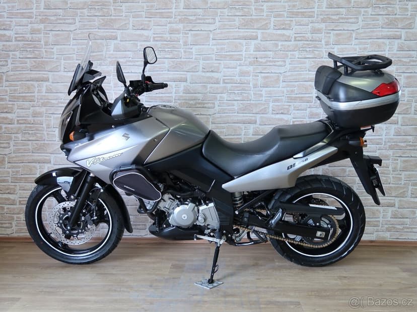 Suzuki DL650 V-Strom dobrý stav a výbava, po servisu