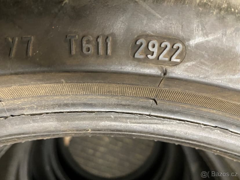 Zimní pneumatiky Pirelli 225/50R18 95H