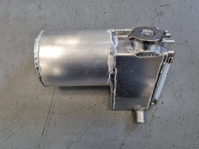 HMMWV, HUMVEE, HUMMER H1 expanzní nádržka