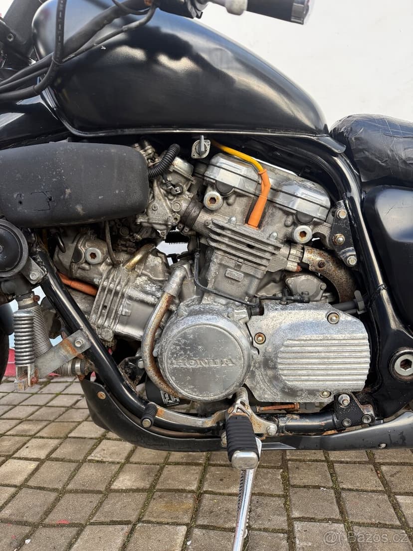 Honda VF 750 C Supermagna