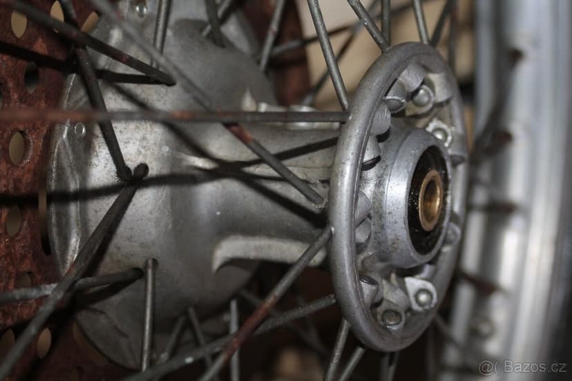 Přední kolo Kawasaki kx  125  250 500 1985-1987