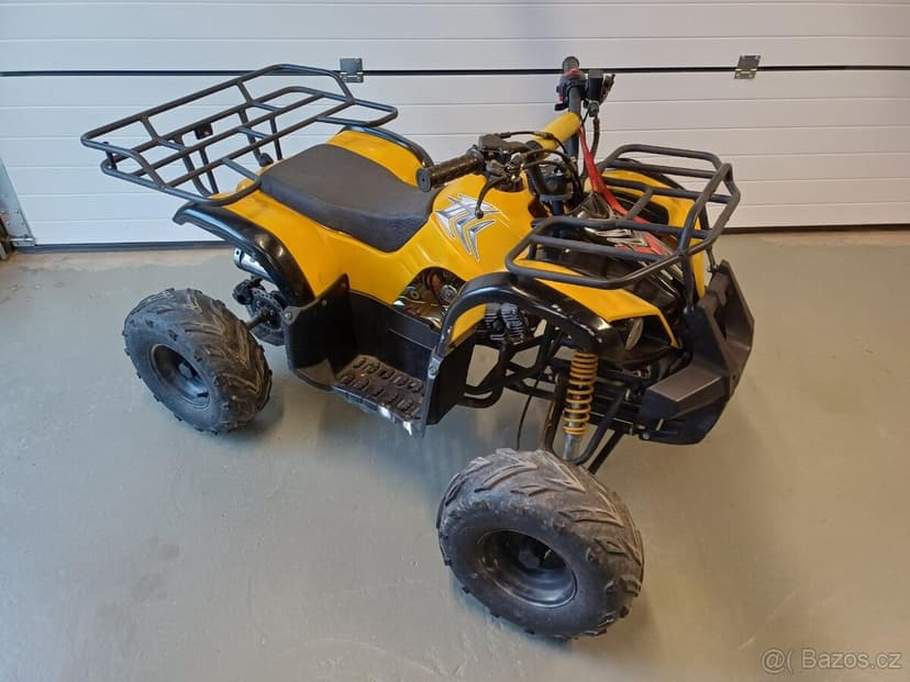 dětská čtyřkolka