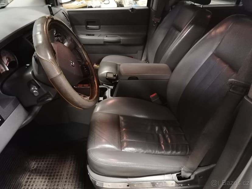 Prodám Dodge Durango 5,7 hemi V8, LPG Prins, 4x4, r.v. 2006,