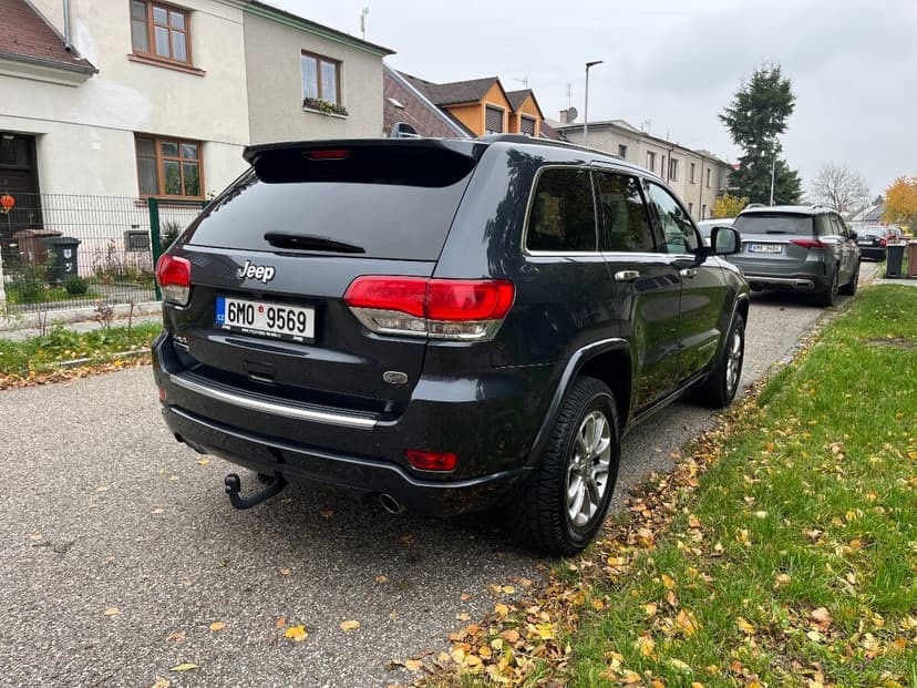 Jeep Grand Cherokee, 2016, 121.600 km, servis jen ve značce