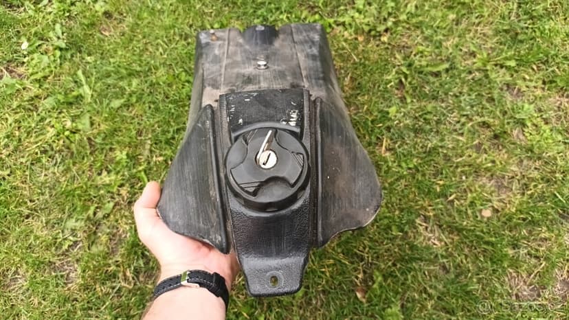 Pitbike 250ccm uzamykatelná nádrž