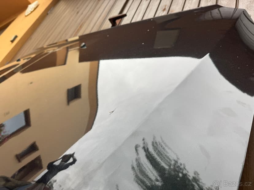 Kapota na DODGE Durango