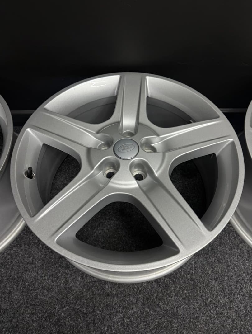 Alu LAND ROVER DEFENDER 5x120 20”