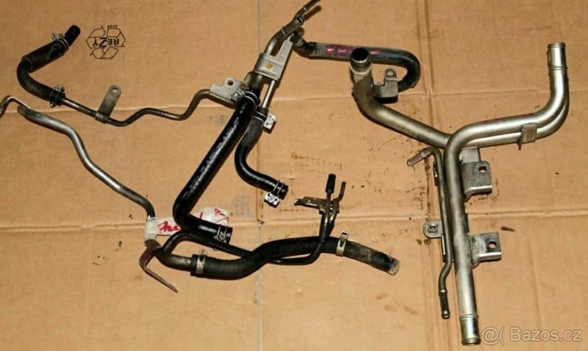 Chladič, dily motoru Nissan Navara/Pathfinder