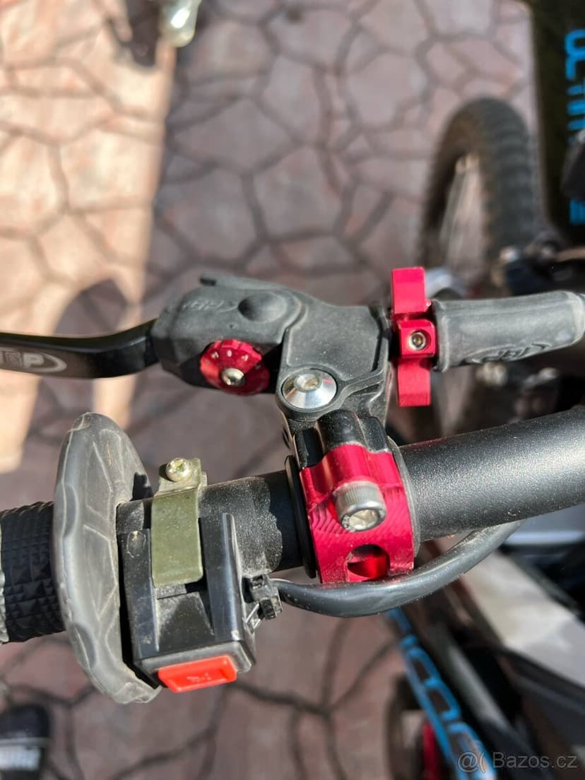 Motocross Ultimate NC 300 cc 21x18 startér/6 kvalt manuál/