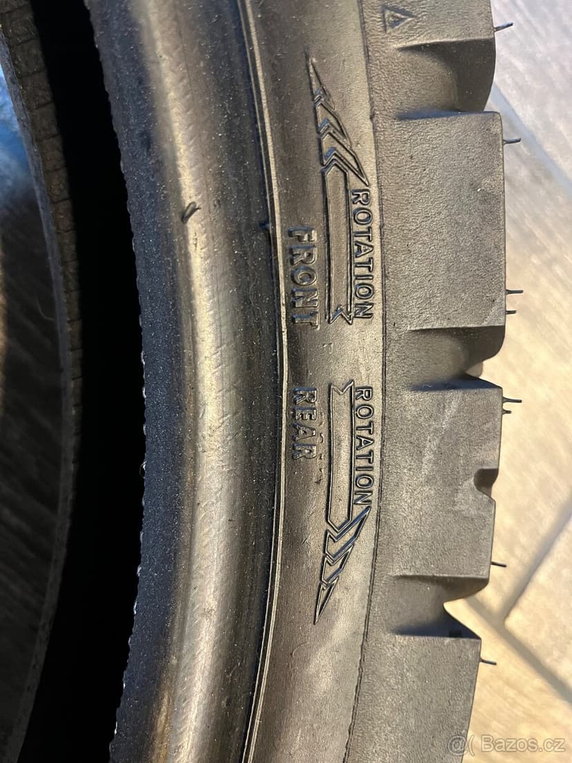 pneu Shinko 120/80 18 62H