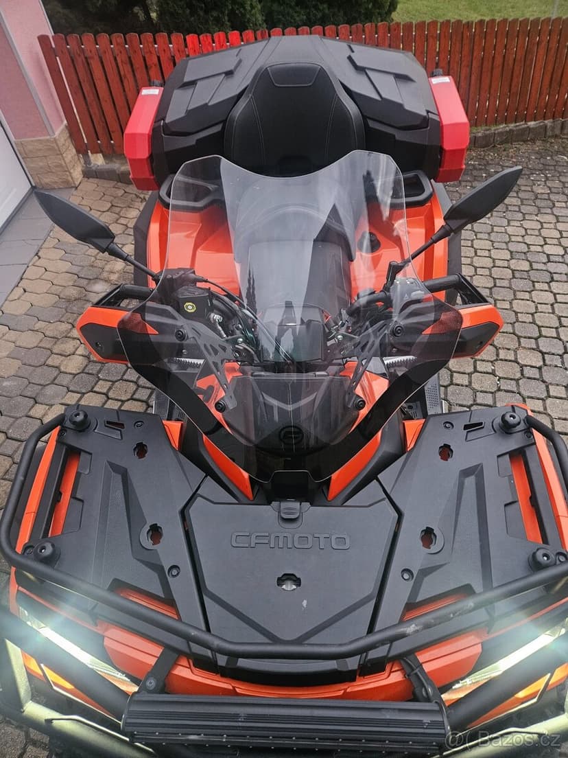 Cf moto gladiator 1000