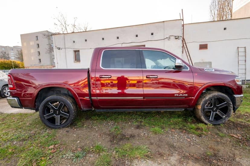 Dražba Dodge RAM 1500 Limited Crew Cab 5.7 291 kW