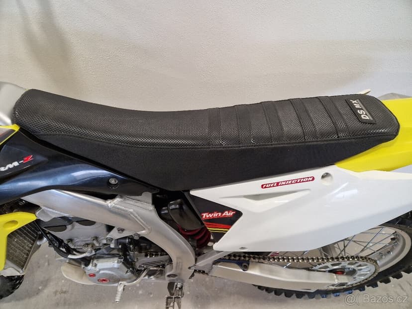 Suzuki RMZ 450 model 2011