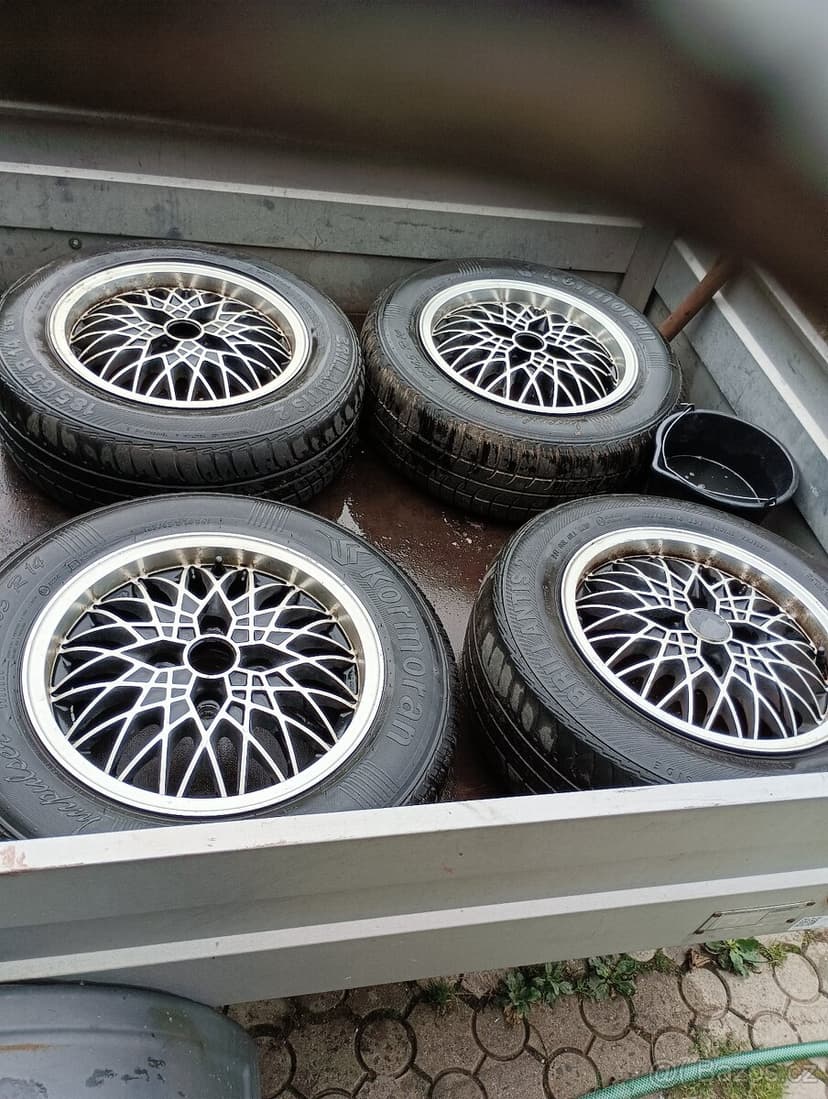 Alu kola pavučiny 6j R14 et40