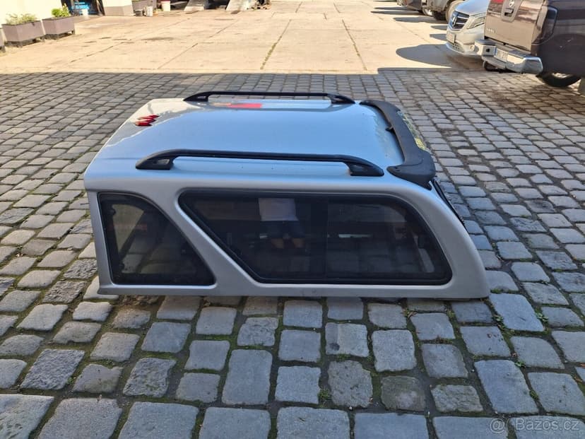 Nissan Navara D40 KING-CAB, hard-top.