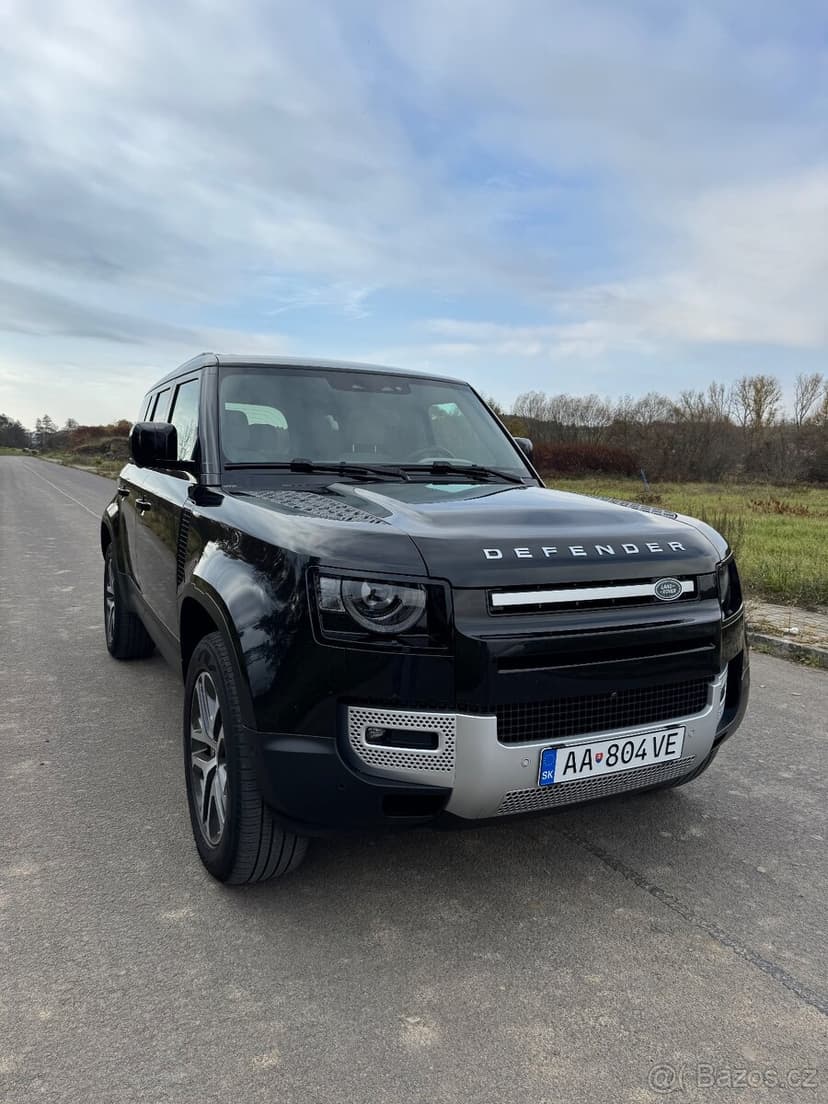 Land Rover Defender 110 3.0D D300 SE 9/2022 odpočet DPH