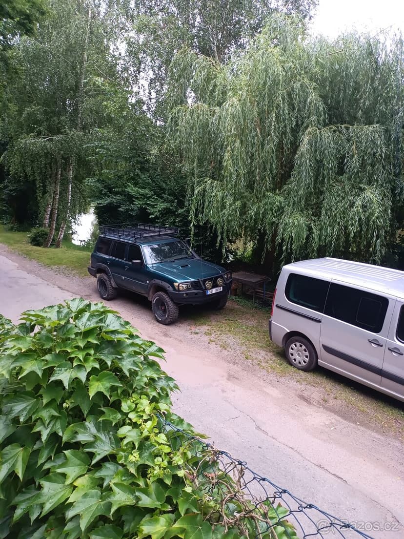 Nissan Patrol gr y61