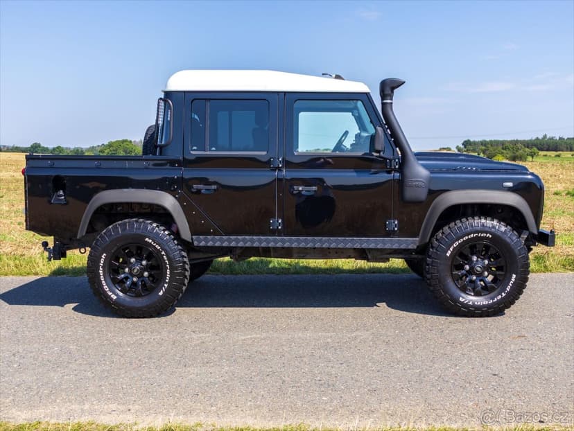 Land Rover Defender 2,2 TD Crew Cab Nový motor (2013)