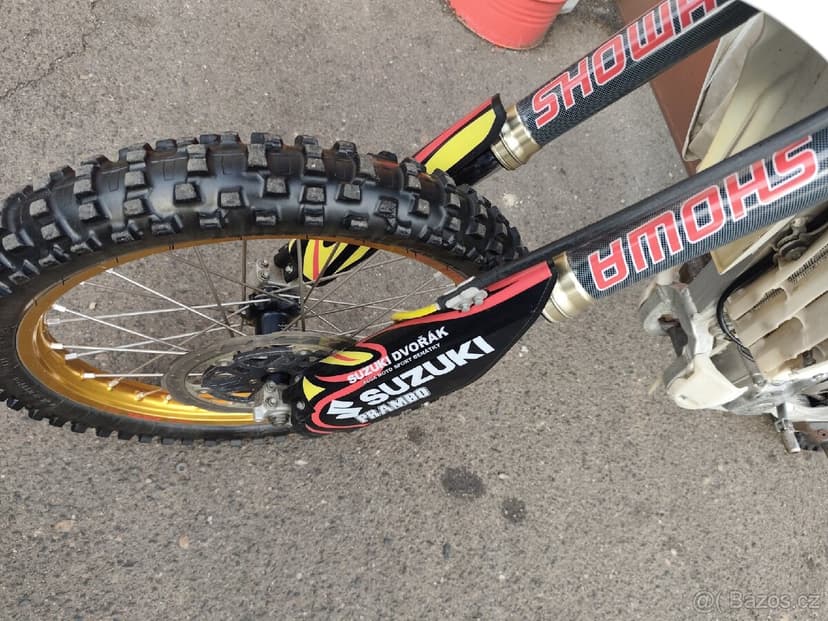 Suzuki RMZ 250, super stav, ZIMNÍ cena, bez investic