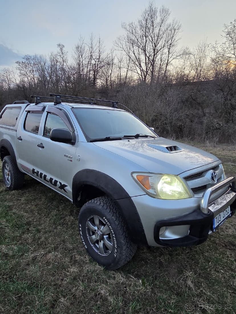 Toyota Hilux 2.5 d4d  88kw