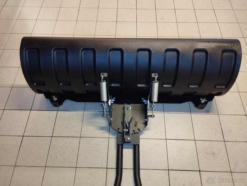 Nová Radlice SHARK Snow Plow 52" DELUXE BLACK (132 cm)