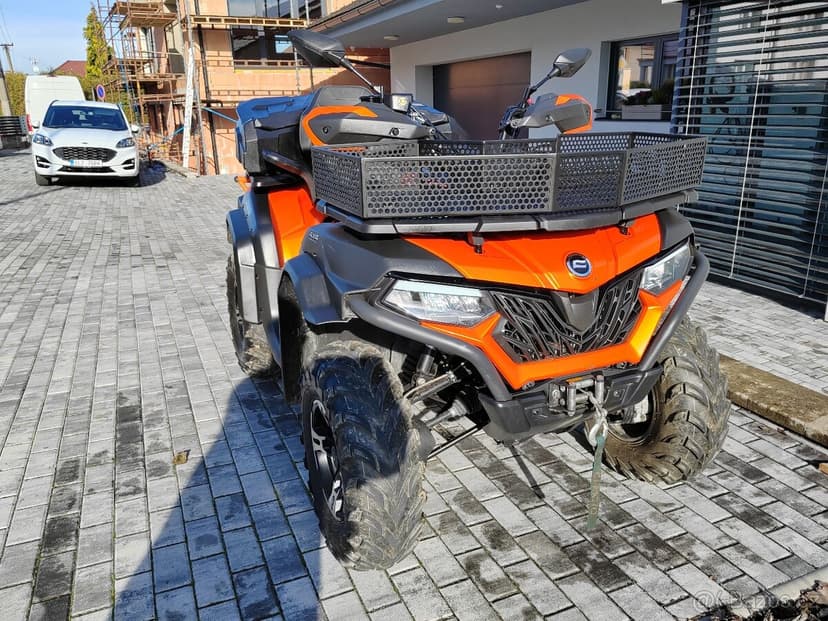 cfmoto x625 Touring výbava