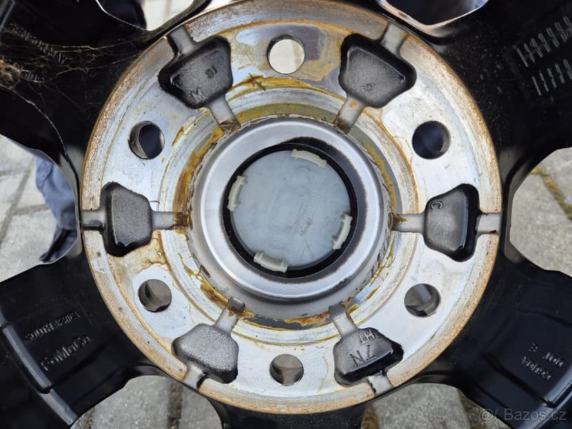 Alu kola Ford Ranger originál.