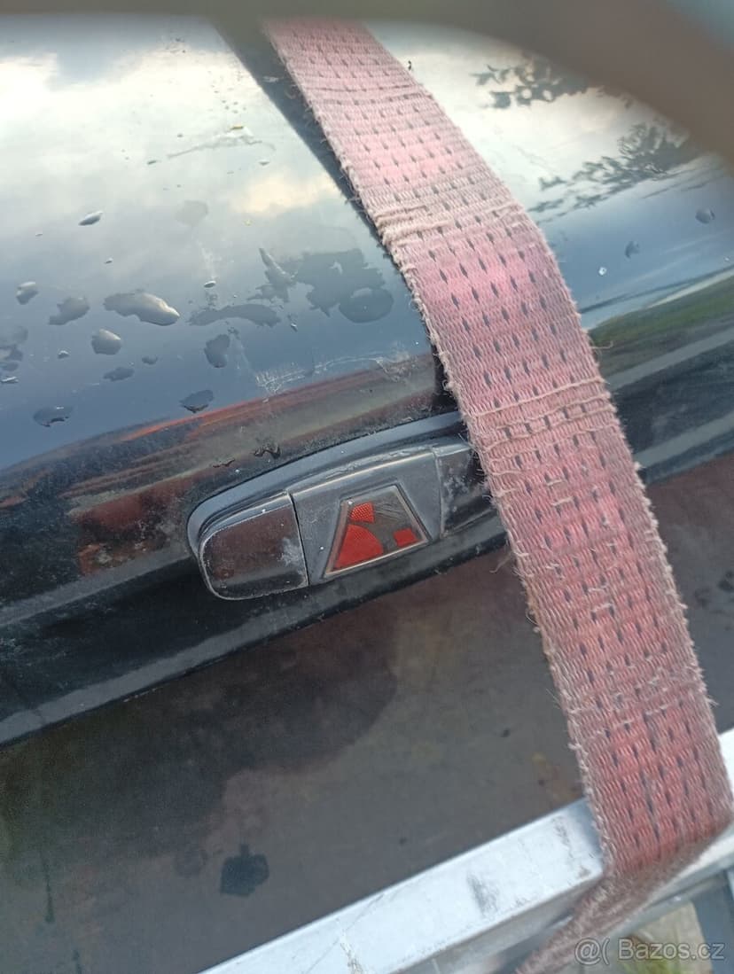 Viko , kryt korby Ford f150 f-150