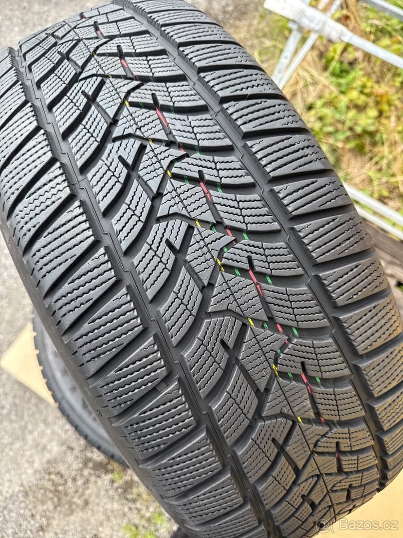 Zánovní zimní pneu 255/55/19 Dunlop Winter Sport 5 SUV