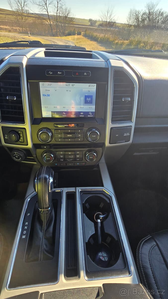 Ford F-150 5.0 V8 4x4 rv.2018