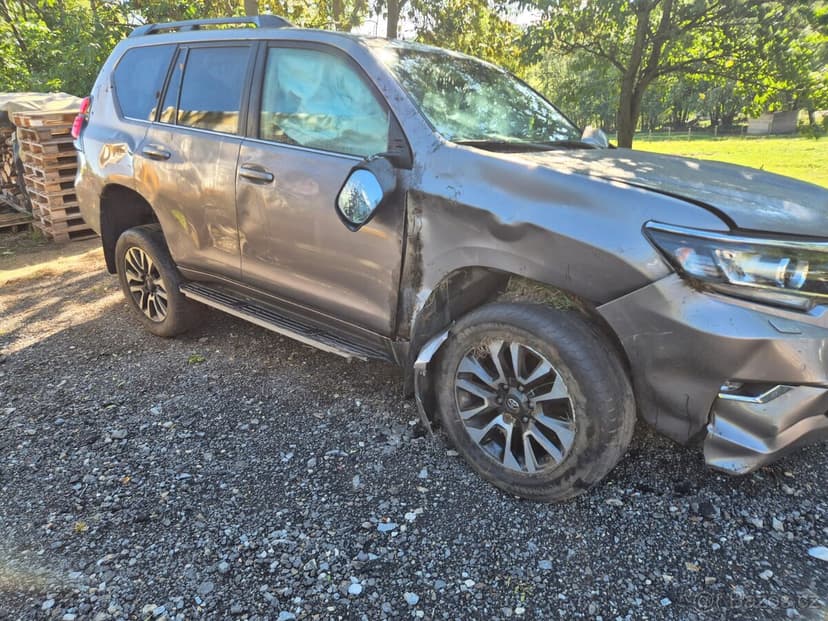 Toyota Land Cruiser J150