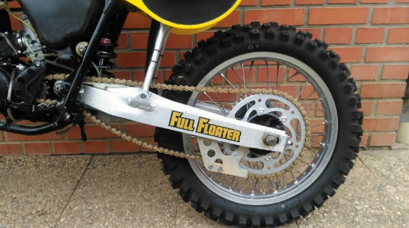 Suzuki RM 125 2T 1983 /TOP STAV/ •••PO RENOVACI•••