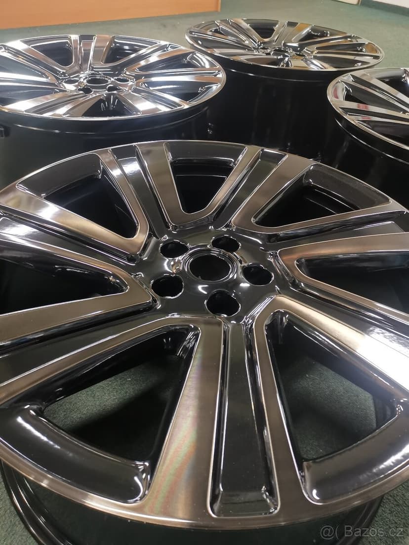 Range Rover Luxury Performance L460 5x120 9,5Jx22