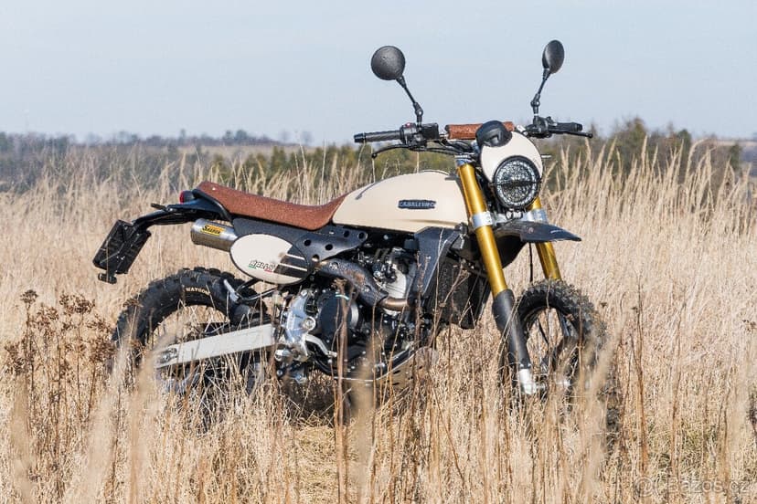 Fantic Caballero 500 MY´24 - nová + kola 18/21 - odpočet DPH